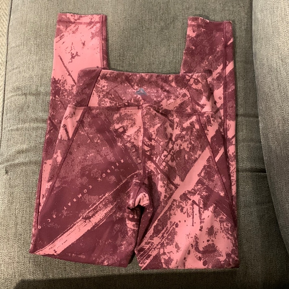 Worn once Reebok leggings